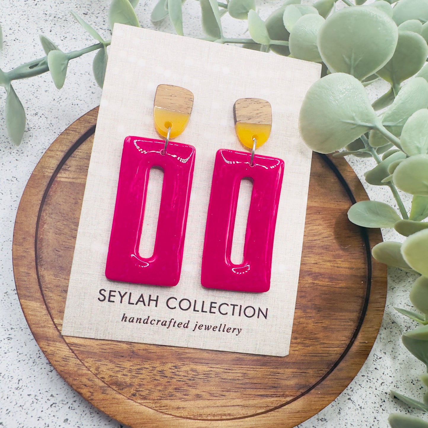 Frida Dangles | Fushia