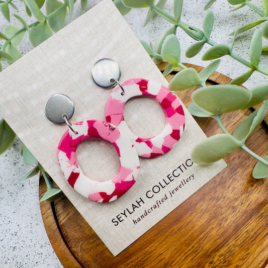 Isla Dangles | Berry Bliss